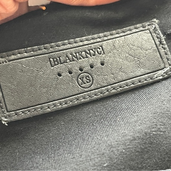 BLANK NYC | Black Faux Leather Mixed Media Moto Jacket Sz XS - Picture 10 of 12